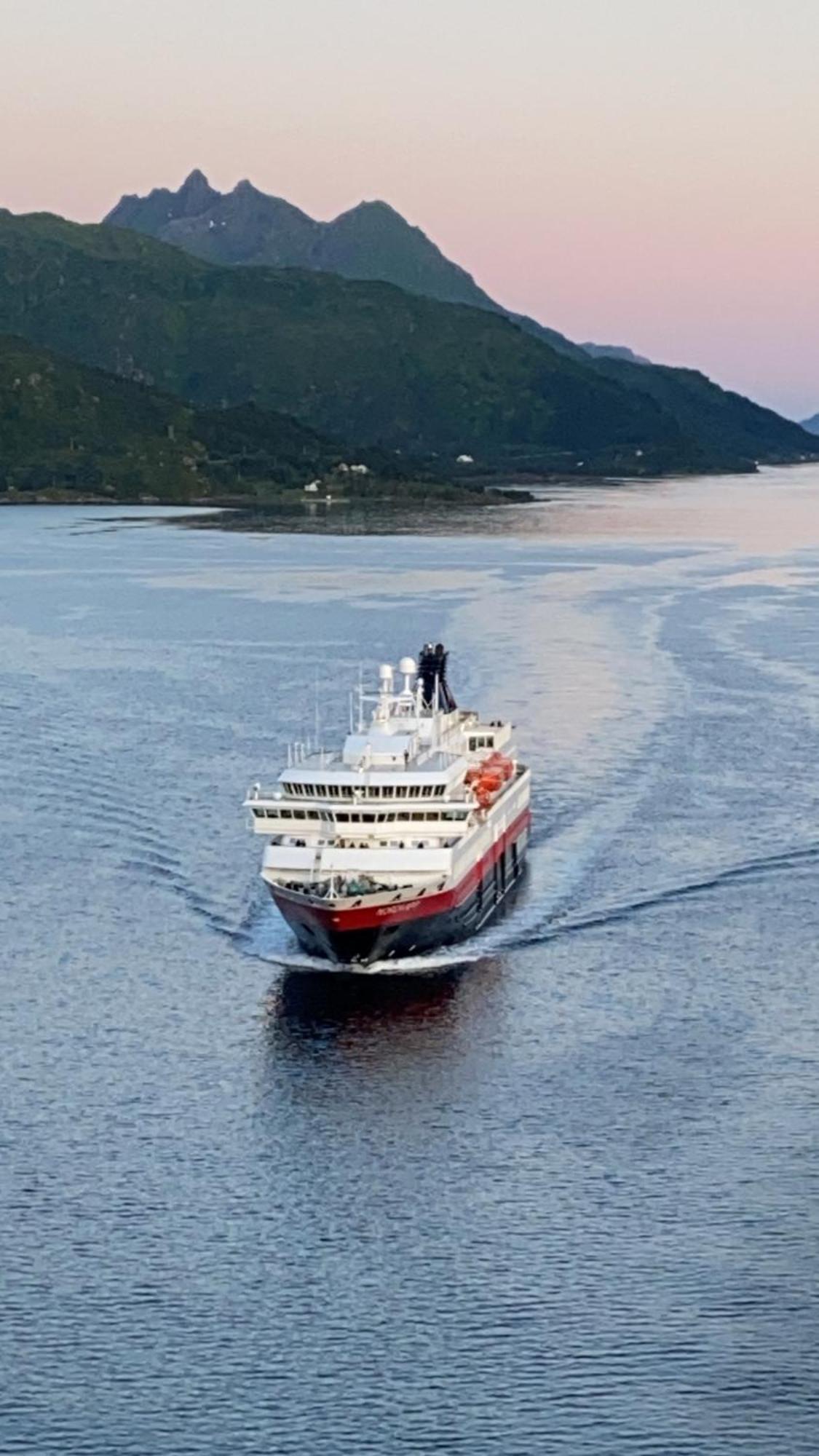 Lofoten And Vesteralen Kveldro Myrland Exteriör bild